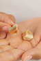 Heliophilia Silver Pendientes de Metal Dorados con Recubrimiento de Laca